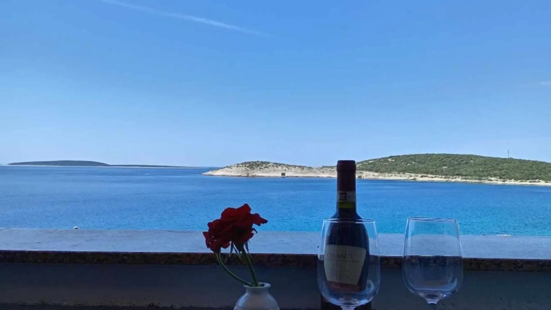 Guest house Apartments Julia Martinscica